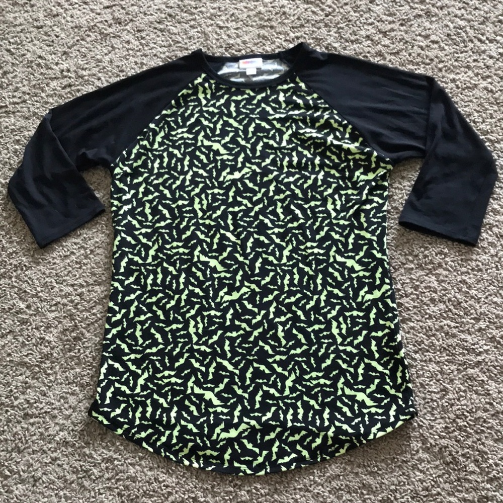 NWOT LuLaRoe Bat Top